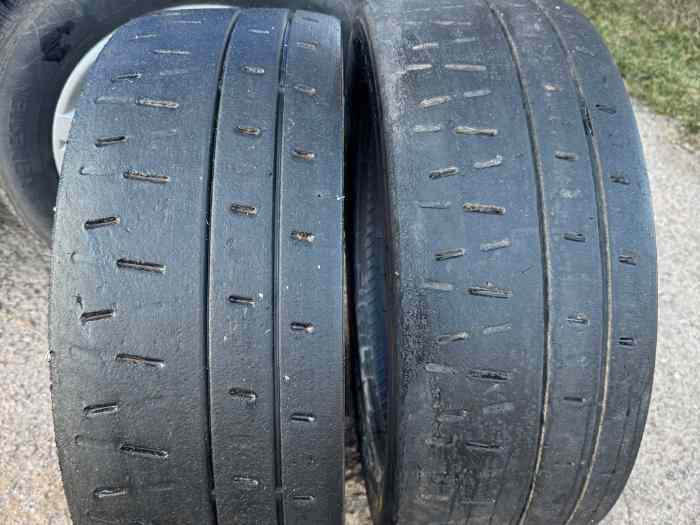 Pneus Pirelli 17 pouces