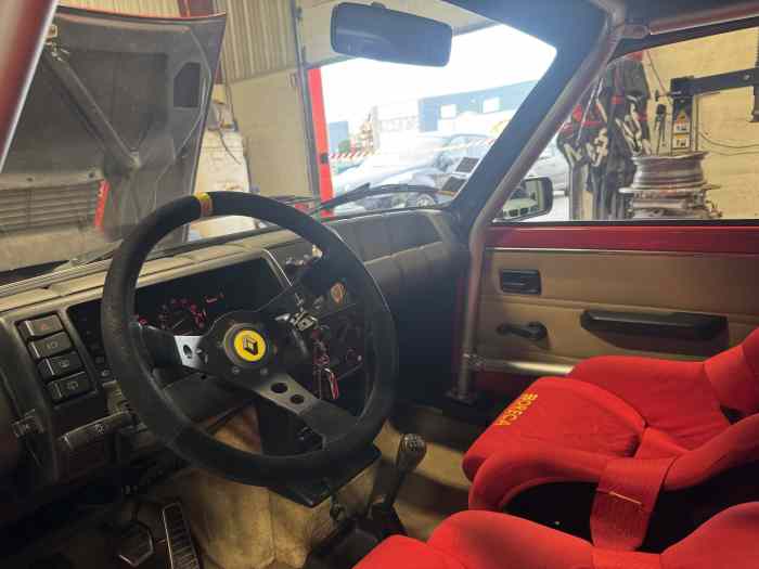 Renaud 5 turbo 2. 4