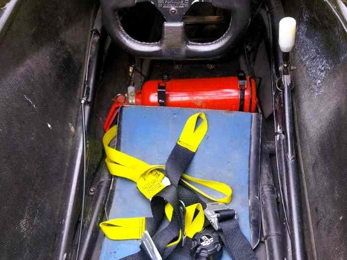Monoplace Formule Renault Campus avec remorque plateau Lider 3