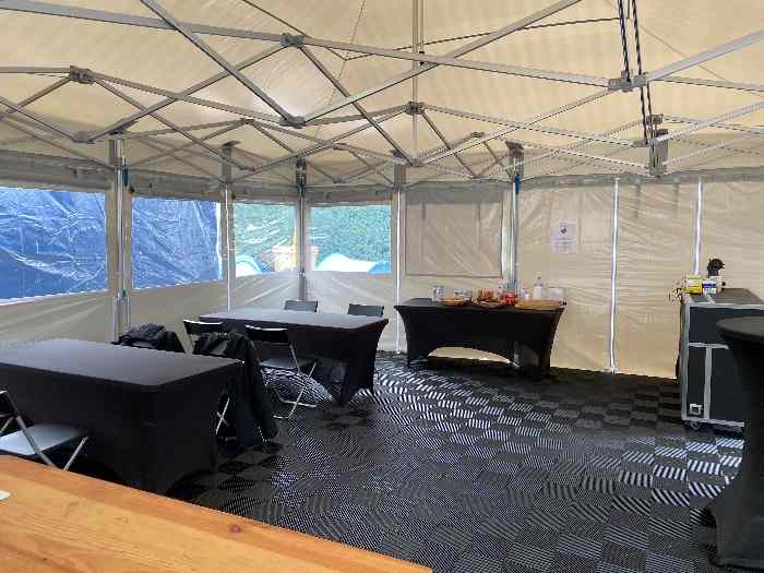 2X BARNUM AUVENT LP TENT 6X6 1