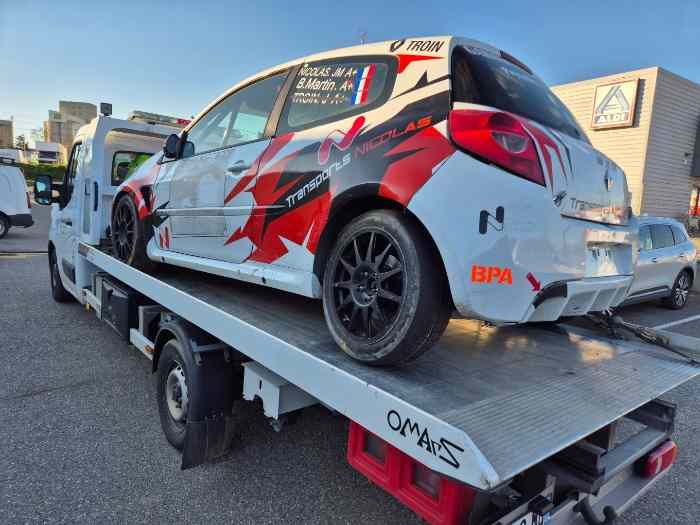 Clio R3 Max 1