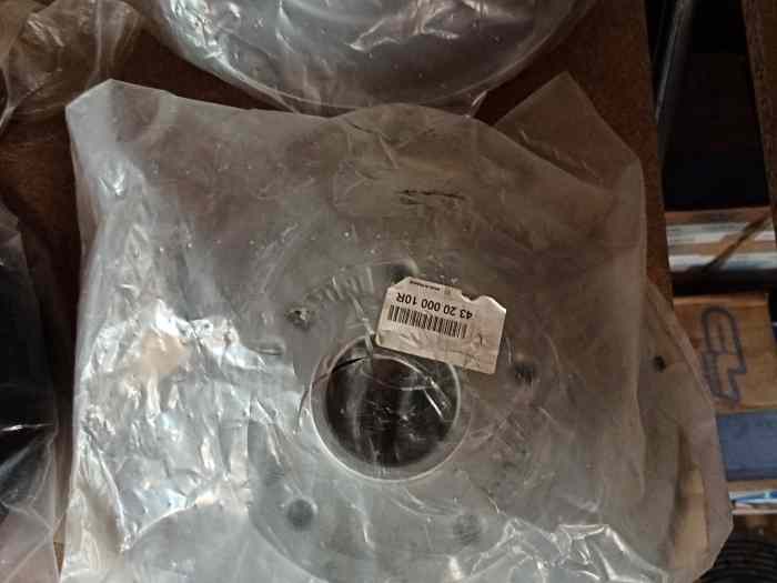 Pièces neuves Clio 4 cup X98 3