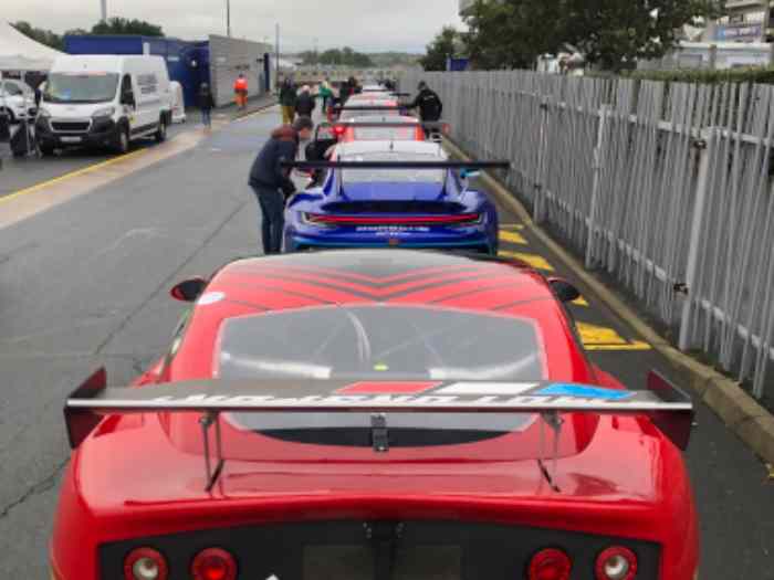 Ginetta G50 GT4 EVO 3,7 (reprise possible rallye ou circuit) 1