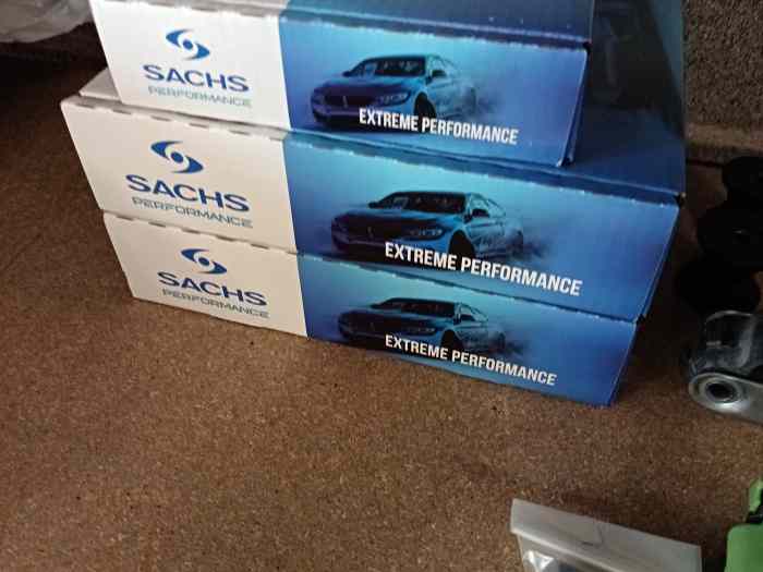 Pièces neuves Clio 4 cup X98 1