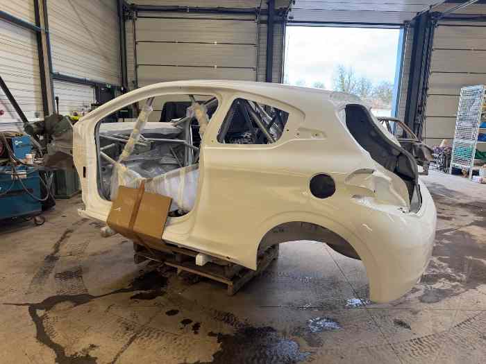 Caisse 208 r2