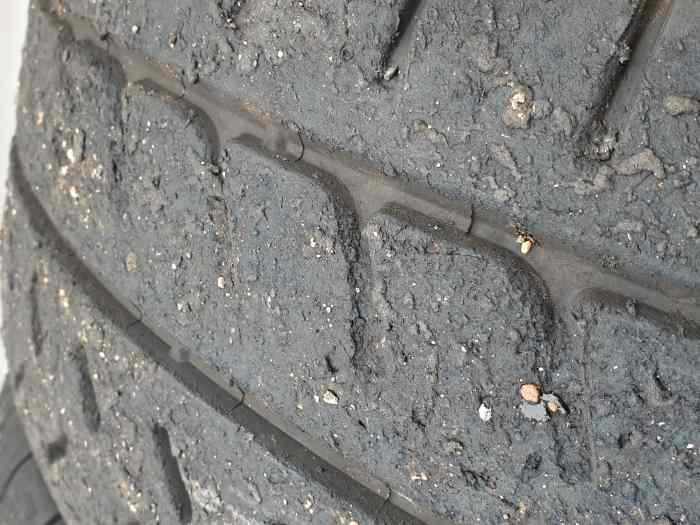 Vds pneus michelin R21 2