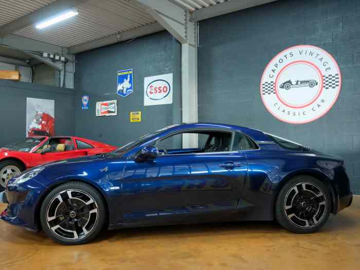 Alpine A110 Légende - 2019 1