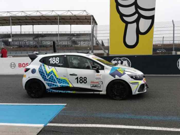 LOCATION CLIO 4CUP LEDENON 30 31mai et 1juin 2