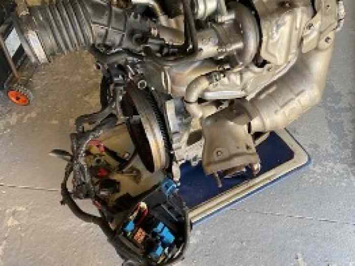 moteur clio 4 rs 200 cv