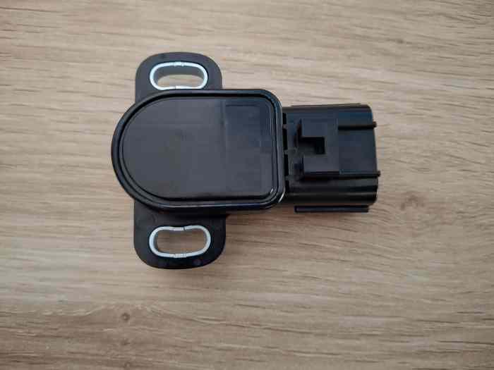 Capteur TPS Yamaha R1 MT-09 MT-10 Trac...