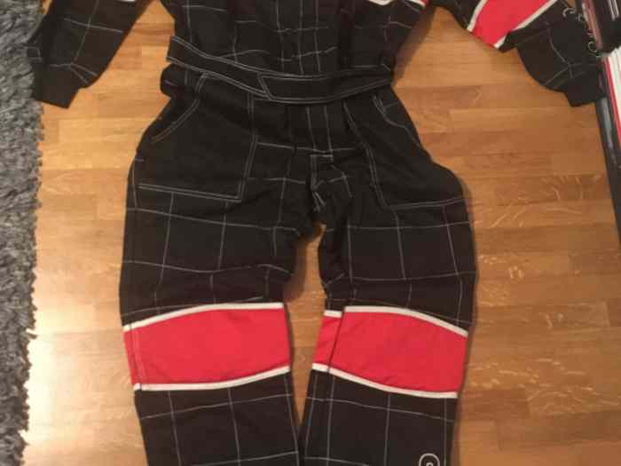 Vend Gant sparco, blouson sainteloc, combinaison mécanicien 4