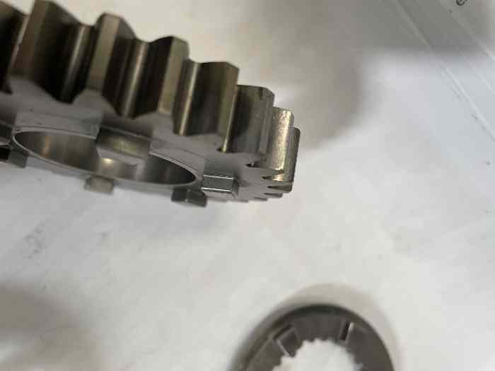 Pieces boite sadev 75/14 2