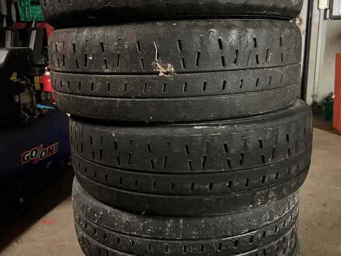 Pneus rallye Pirelli 14 pouces 2