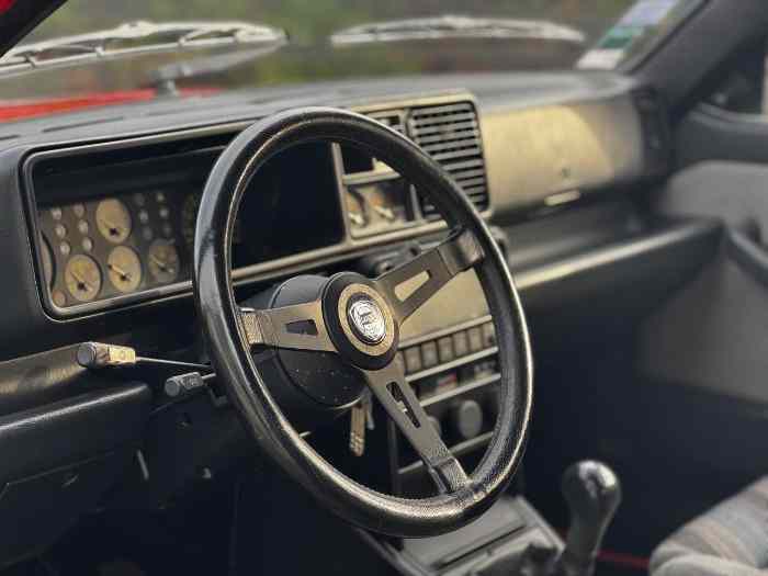 LANCIA DELTA HF Integrale 2.0 Turbo 5