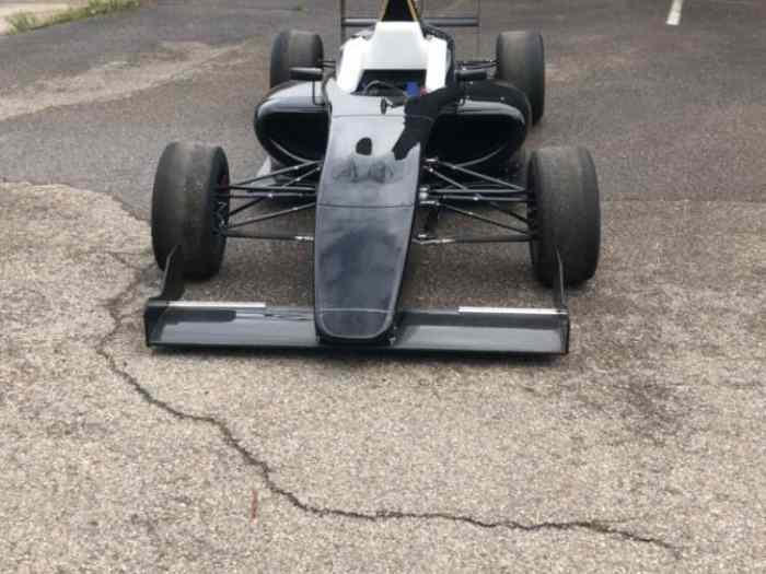 Monoplace F4 de 2015