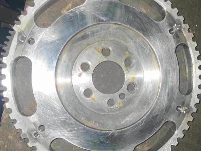 Volant moteur TU