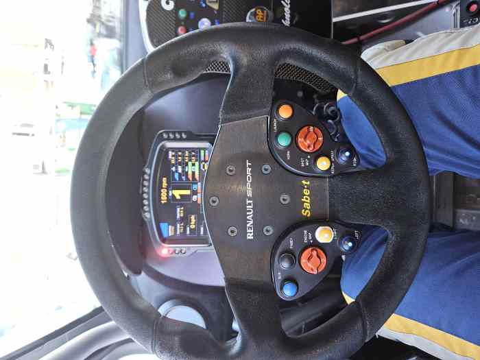 clio r3t 2