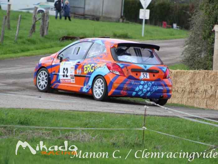 Peugeot 207 F2013 vente ou échange