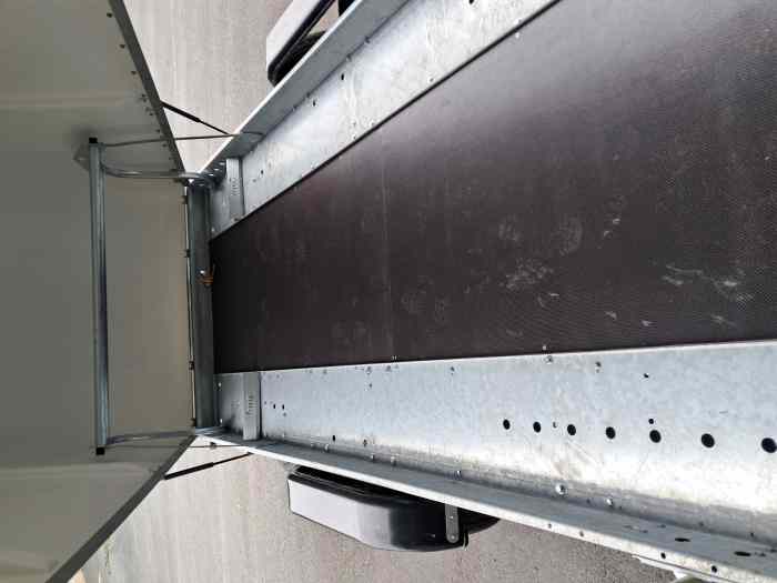 Remorque fermée porte voiture PRG TRAILERS MINISPORTER XL 2