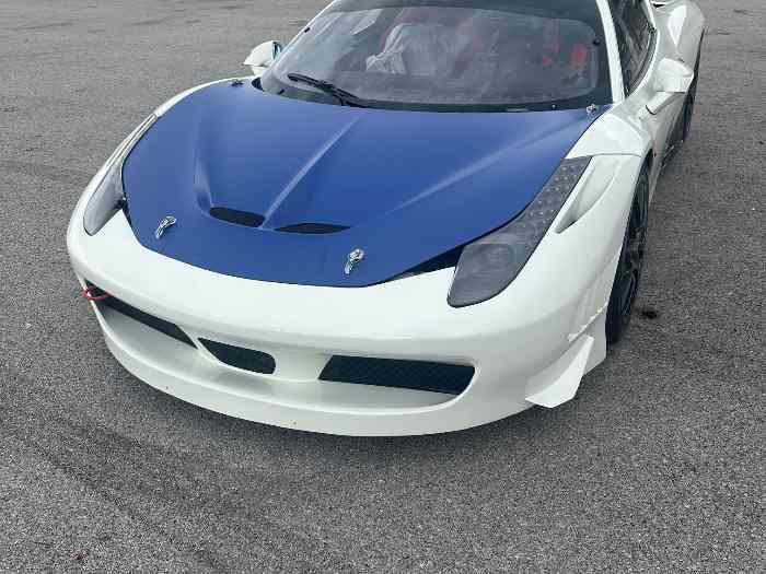 Ferrari 458 one owner 11000 km 1