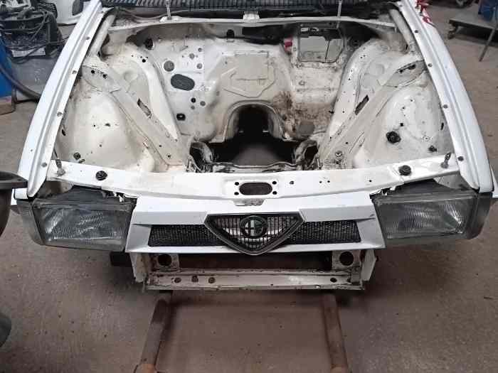 caisse arceauté alfa 75