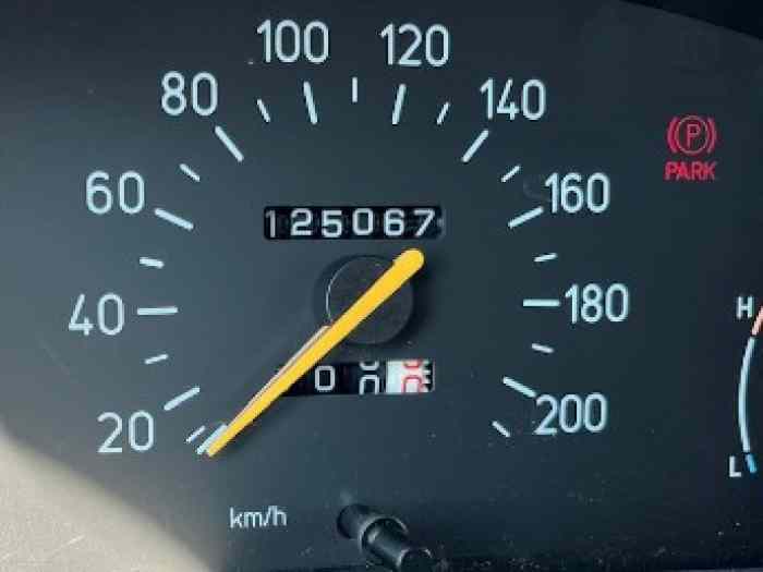 Vends SAAB 900 coupé NG Carlsson 2.0i 1996 5