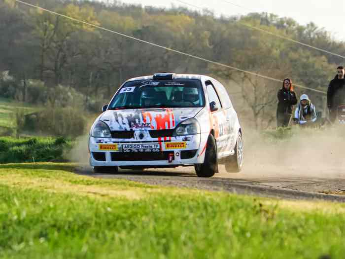 Clio F2000/14