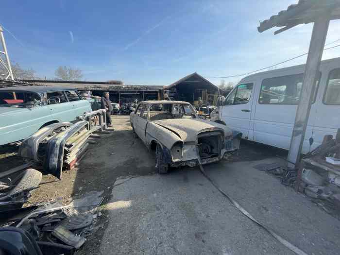 Mercedes w109 300 SEL 6.8 AMG Project 1
