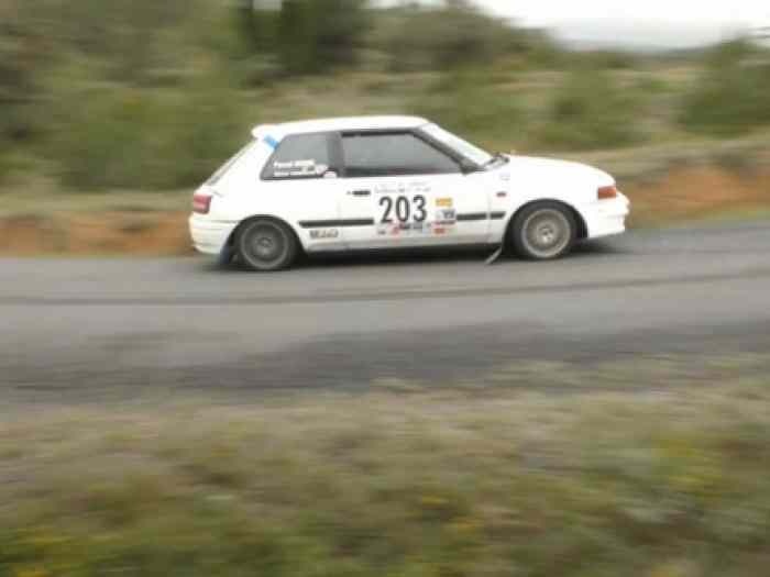 Mazda 323 VHC Gr À , passeport inter 5