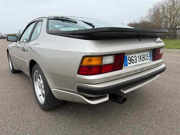 Porsche 944 turbo du 11/1986 avec 132 193 kms 3