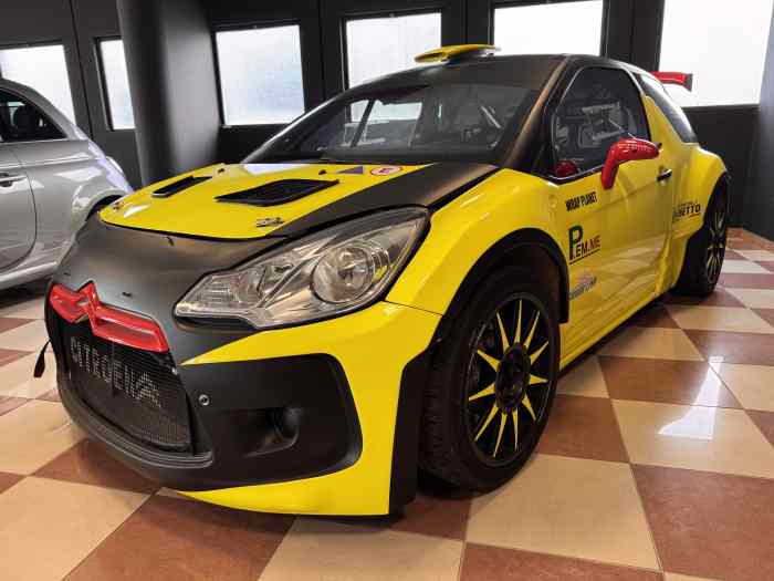 CITROEN DS3 R5