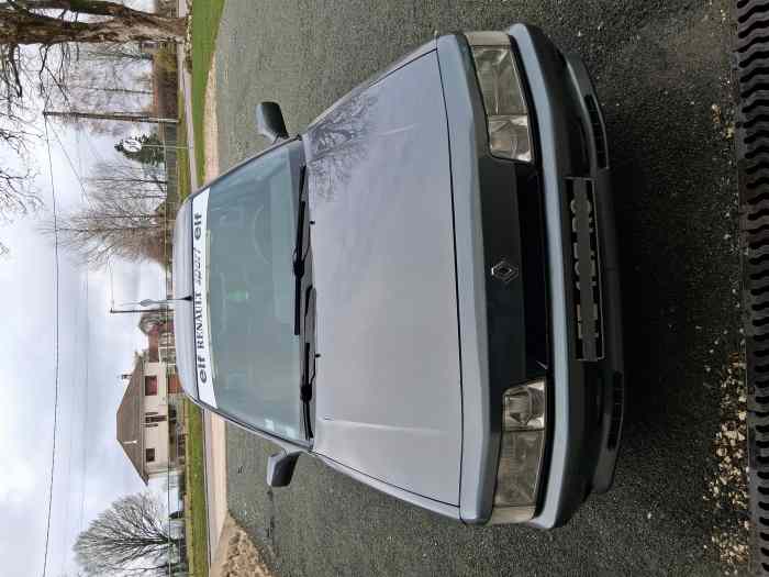 Renault 21 2L Turbo 3