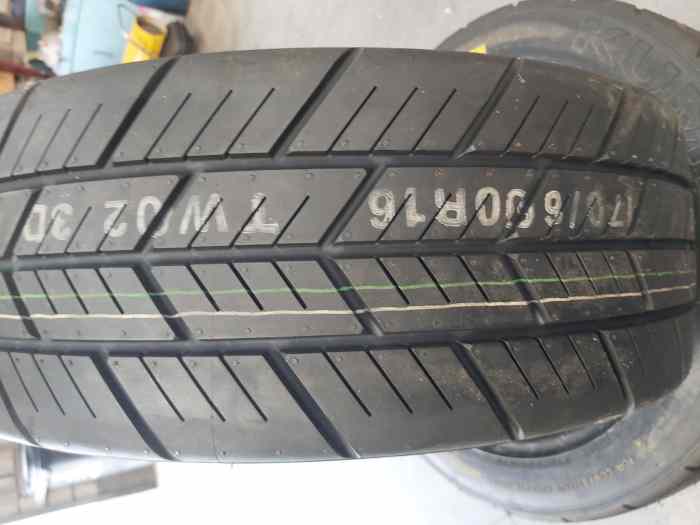Pneu Racing Kumho