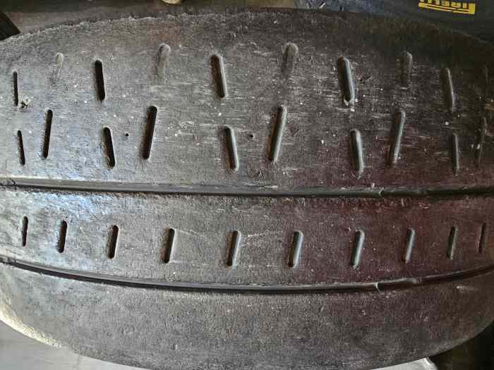 Pirelli RK5 RK7 215/45/17 3