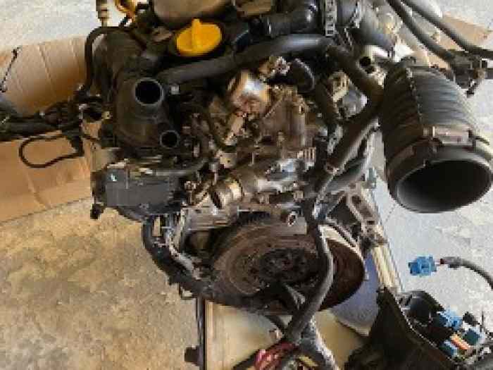 moteur clio 4 rs 200 cv 2