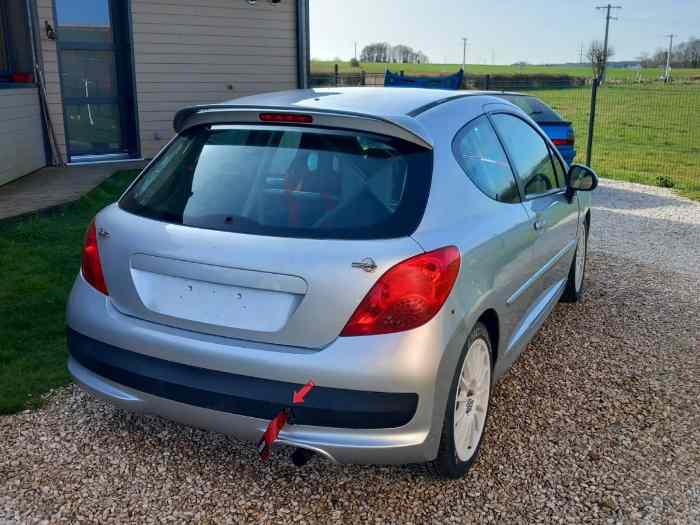 Peugeot 207 RC A8 1