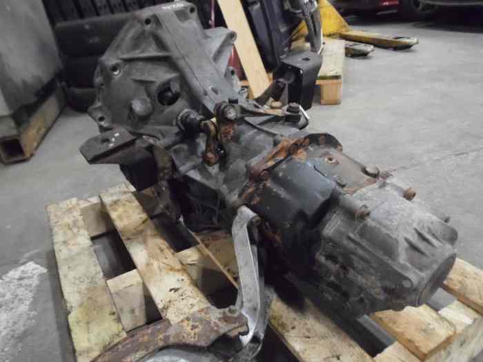BOITE DE VITESSES MD 016300043K PORSCHE 924 3