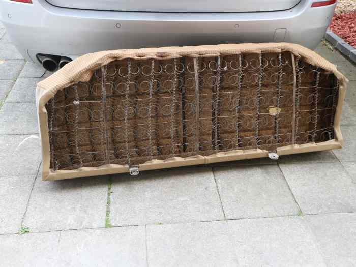 banquette arrière 2 parties pour BMW e21 1