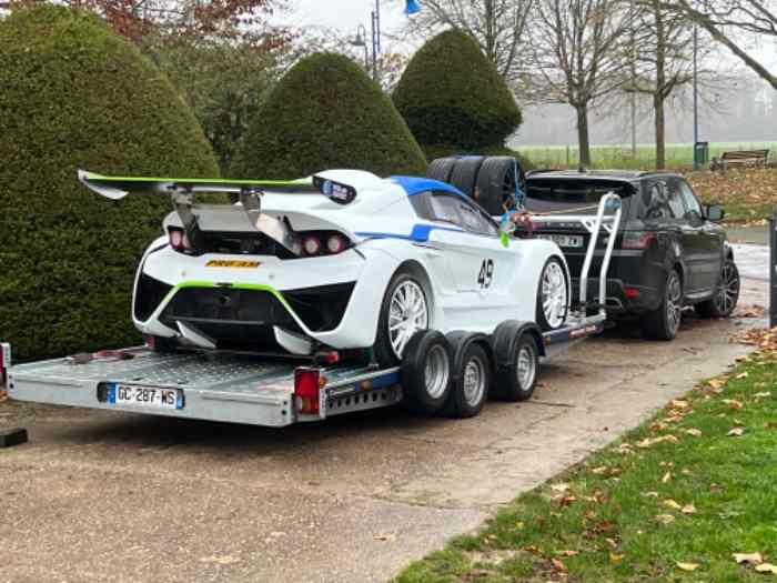 A louer porte voiture brian james 1