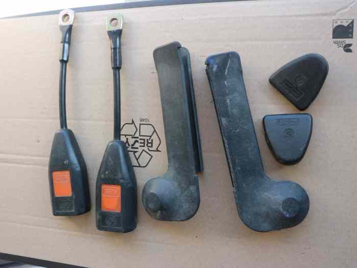 ceinture de sécurité AVANT (g) ou (dr) pour BMW E21 1