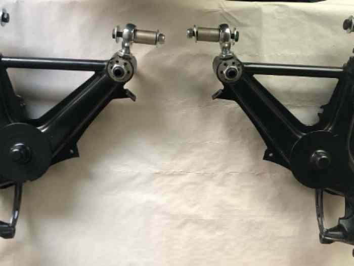 Paire de bras Ar BMW E30 GrA