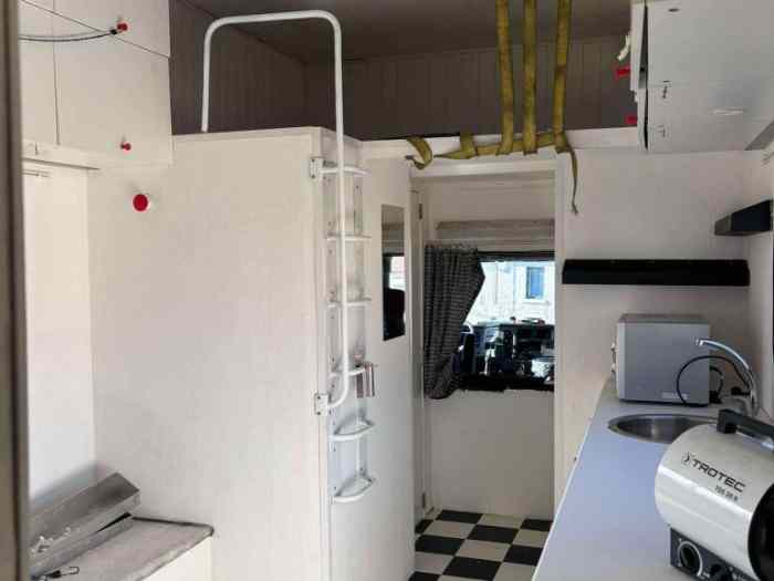 camping car atelier et garage