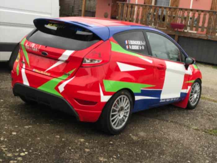 Ford Fiesta top R1 2