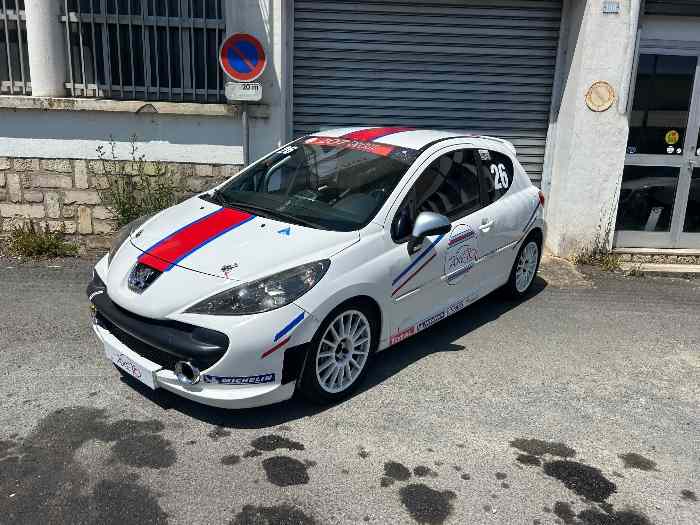 PEUGEOT 207 rencontres Peugeot sport 1