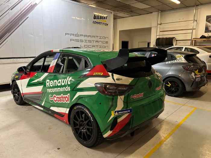 GILBERT COMPETITION / CLIO V RALLY3 1