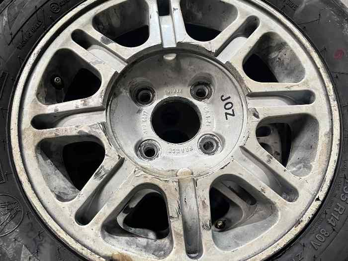 Pneus MRF (X8) et Hankook (X8) + 15 jantes 405 aluminium 4