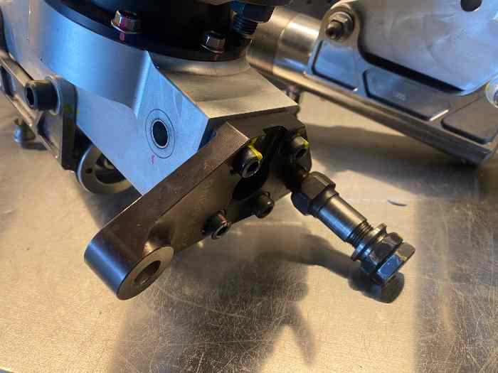 PIVOT ALU M3 GROUPE A complet avec freins 1