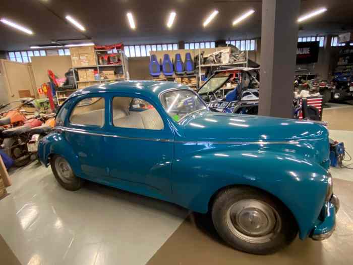 A vendre Peugeot 203
