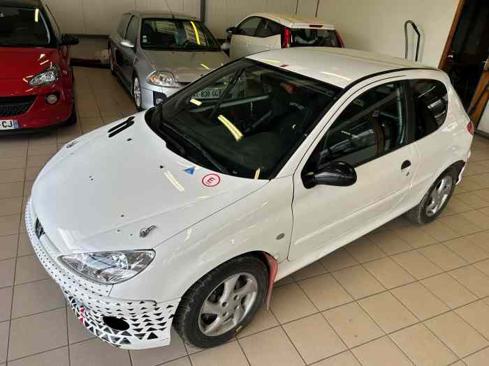 206 xs a6k volant 1