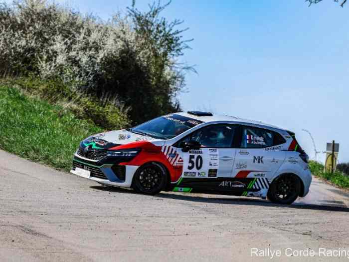 LOCATION CLIO RALLY5 / Ambtion spoRt a...